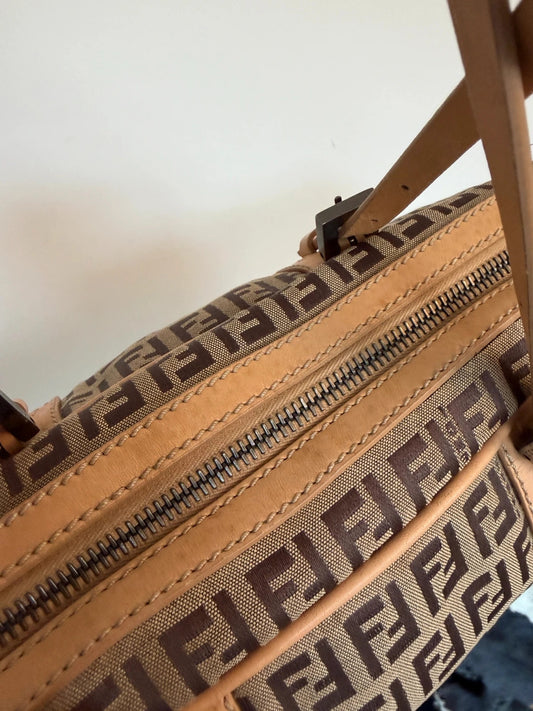 Fendi Bauletto Zucchino shoulder bag in beige and brown micro-Zucchino canvas with leather trim.