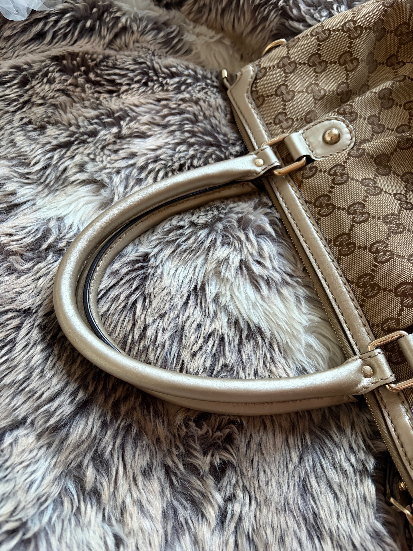 Gucci Sukey Shoulder Bag