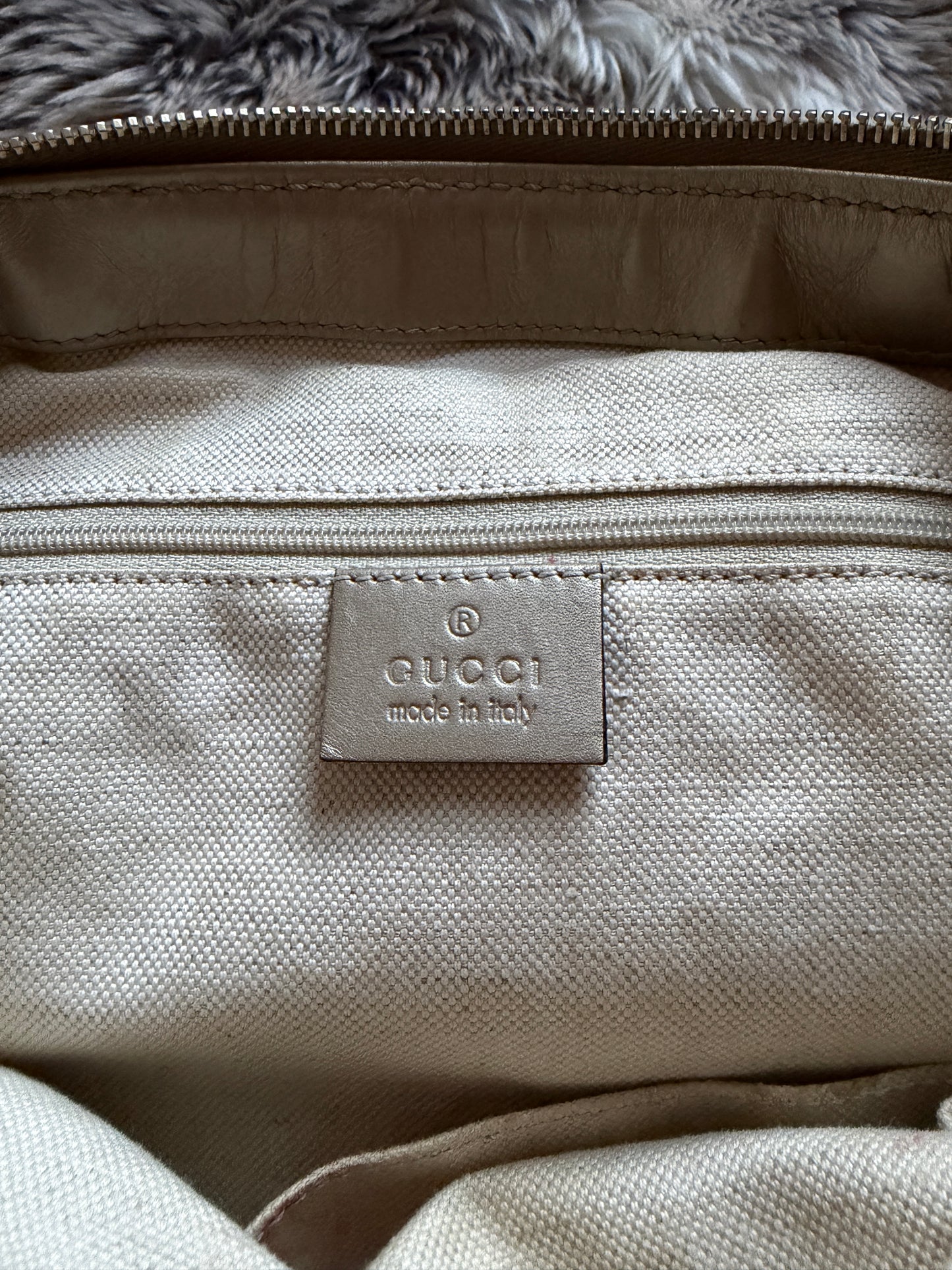 Gucci Sukey Shoulder Bag