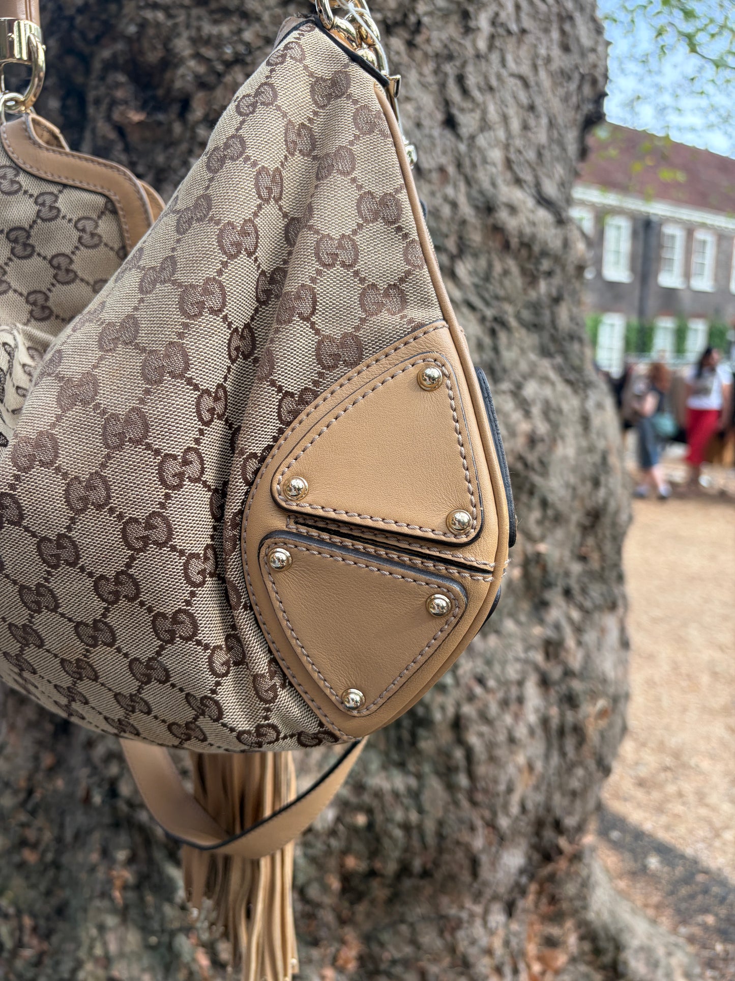SS07 Gucci GG Canvas Large Indy Hobo